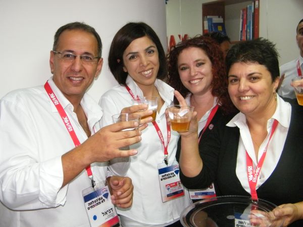 רימקס חלוצים חנכה משכן חדש ברח' הרצל 46